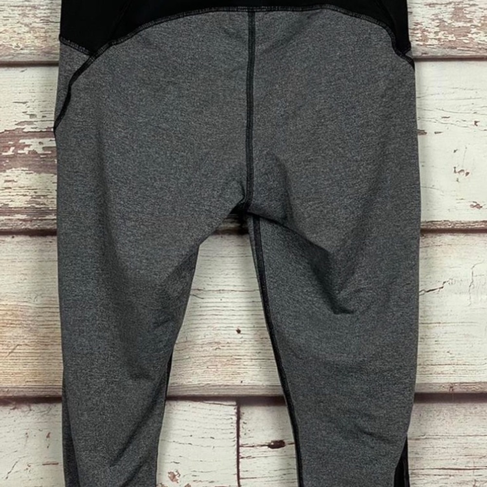 lululemon train times crop leggings Sz 8